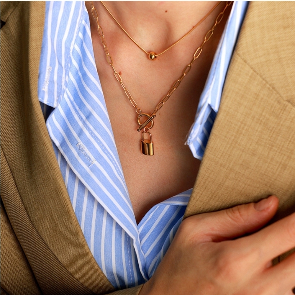 Luxury Style 18K gold plated Stainless steel "Lock" necklace, Intensity - Picture 4 of 7